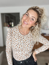 PHOEBE| SLEEVE | floralbeige