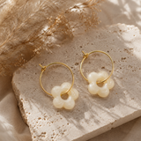 OHRRINGE|DAISYCREME
