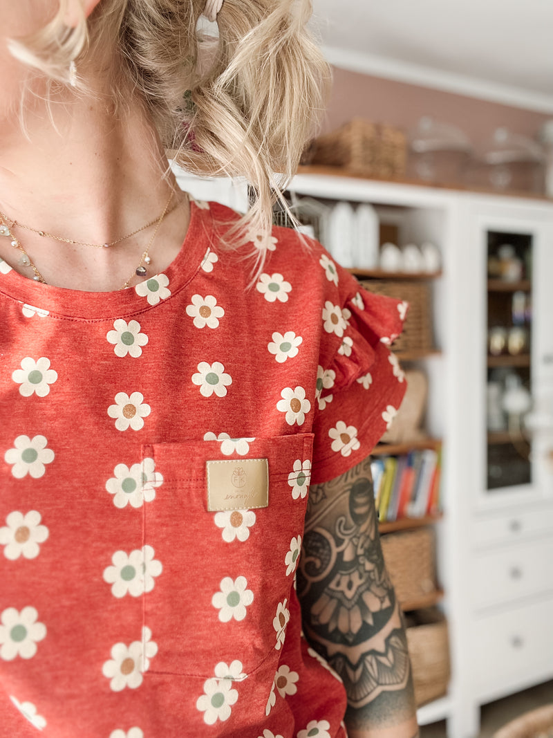 Hazel | Shirt | DAISY red